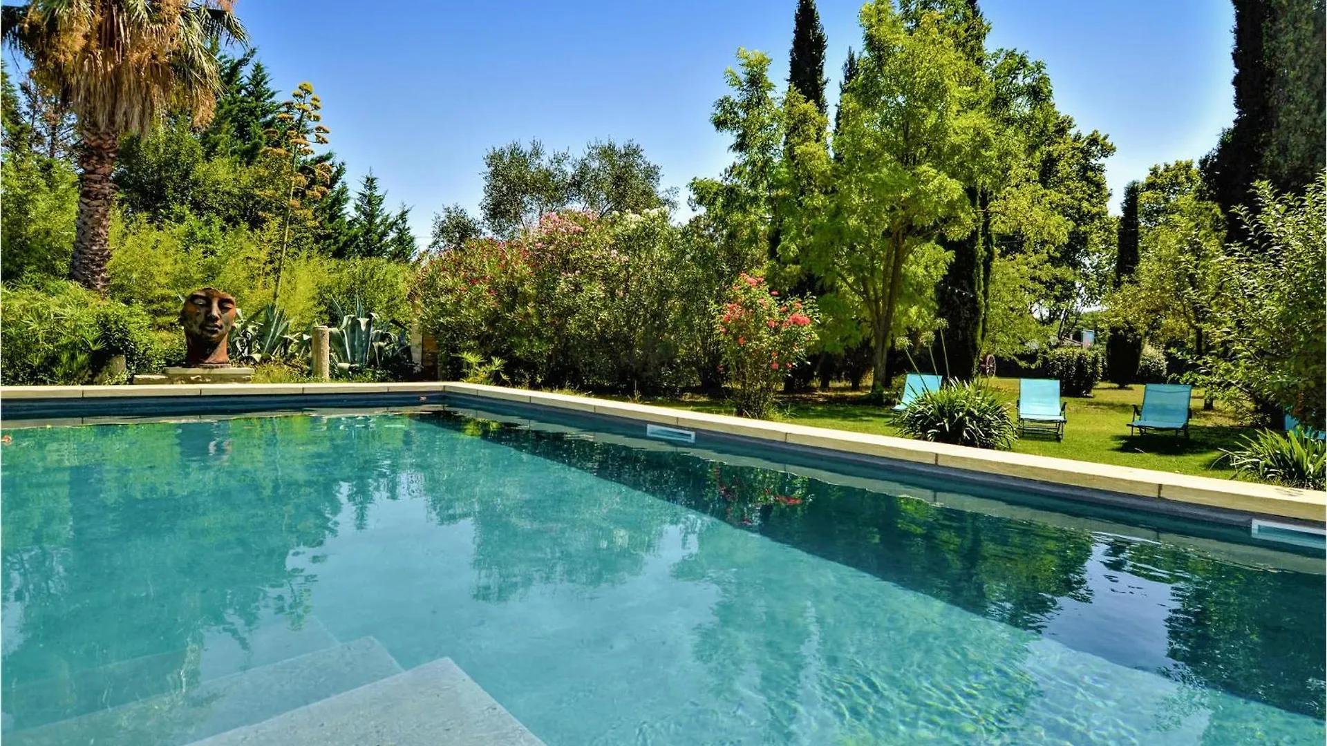 7 Bedroom Gorgeous Home In Tarascon 0*,