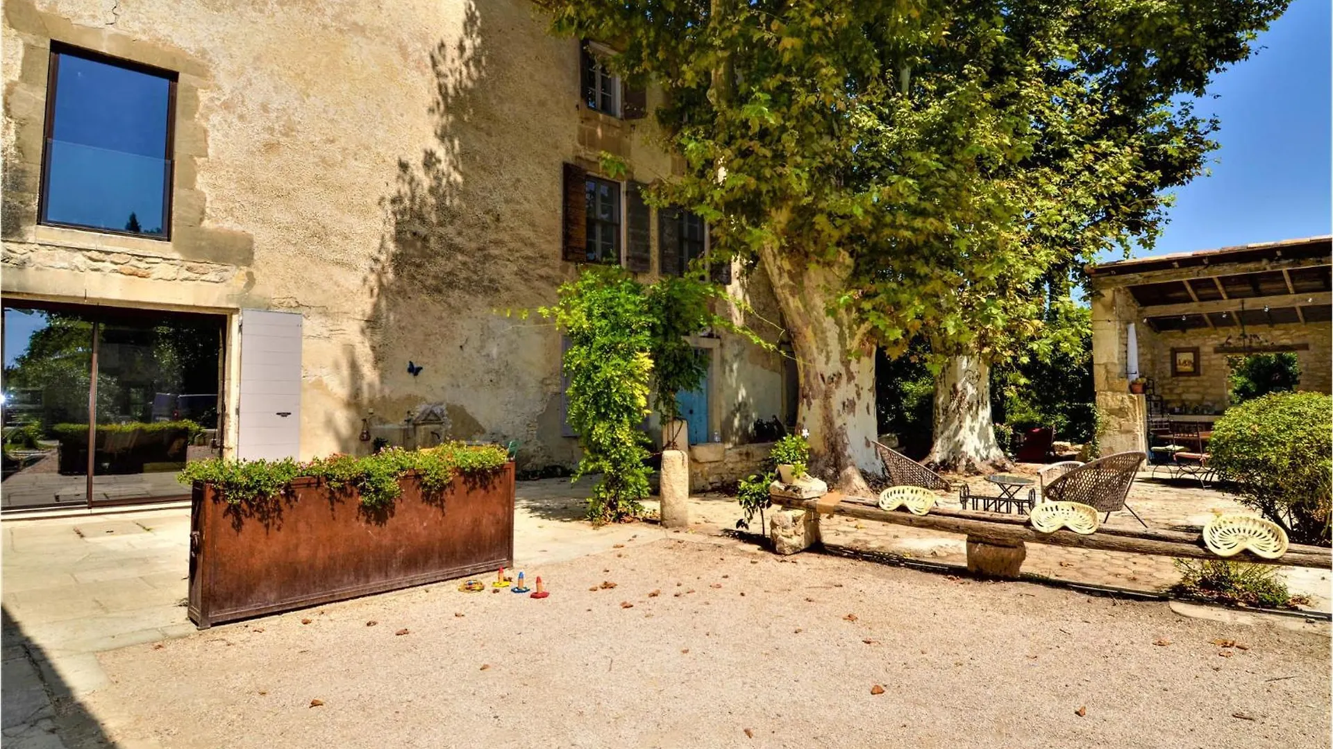 Holiday home 7 Bedroom Gorgeous Home In Tarascon
