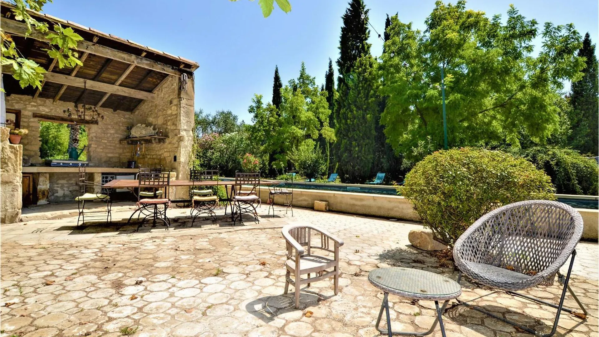 7 Bedroom Gorgeous Home In Tarascon 0*,